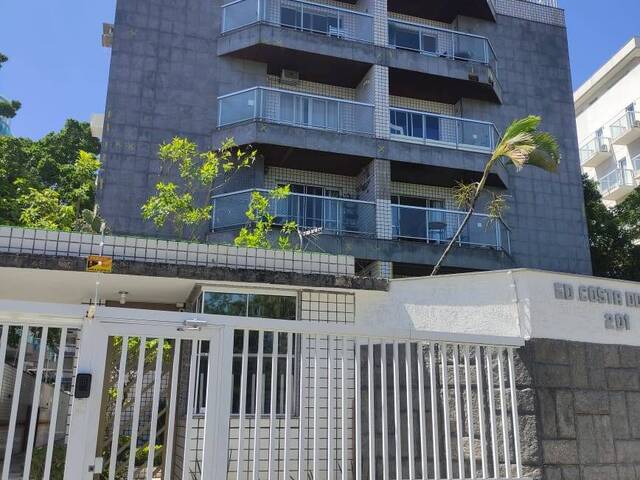 Apartamento para Venda em Cabo Frio - 2