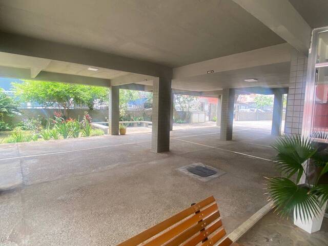 Apartamento para Venda em Cabo Frio - 2