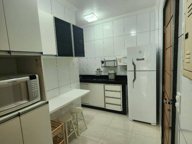 Apartamento para Venda em Cabo Frio - 4