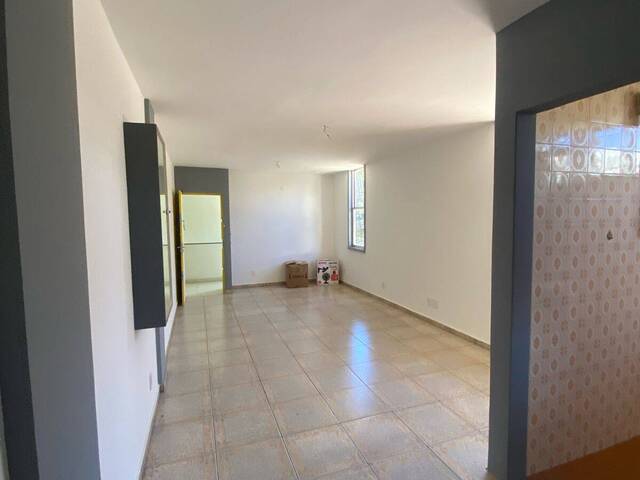 Apartamento para Venda em Cabo Frio - 4