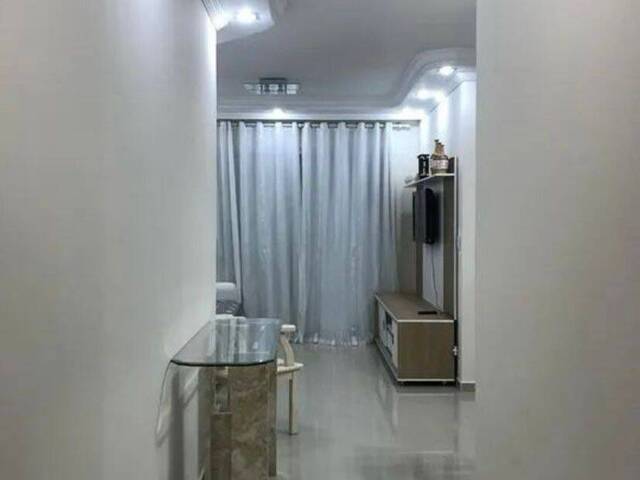 Apartamento para Venda em Cabo Frio - 3