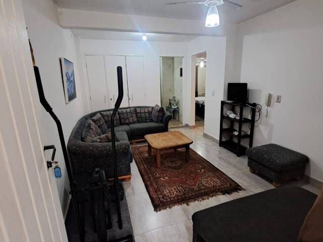 Casa Independente para Venda em Cabo Frio - 2