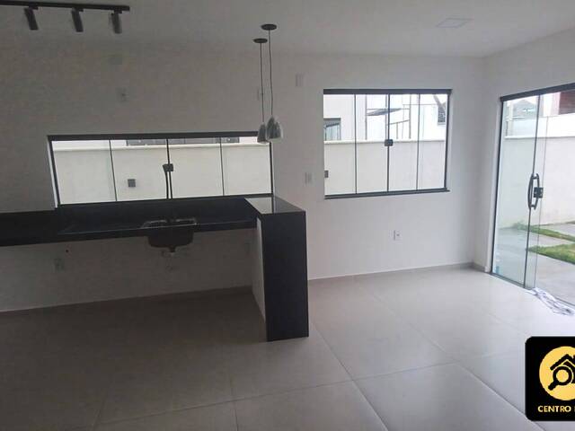 Casa Independente para Venda em Cabo Frio - 5