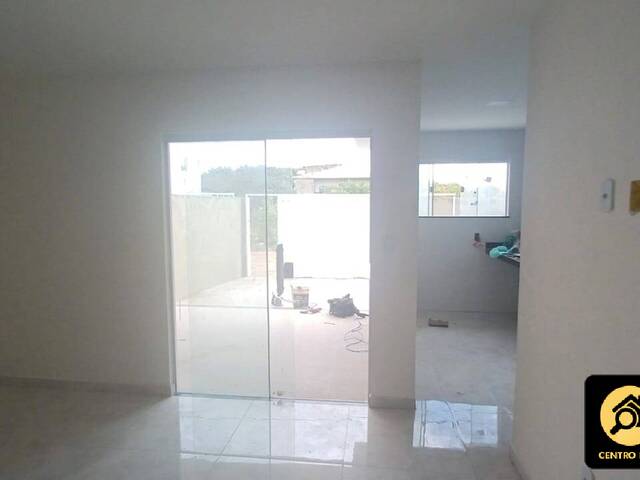 #3551 - Casa Independente para Venda em Cabo Frio - RJ - 3