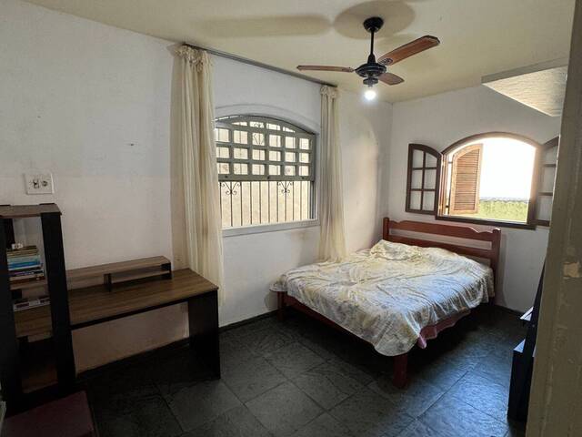 Apartamento para Venda em Cabo Frio - 3