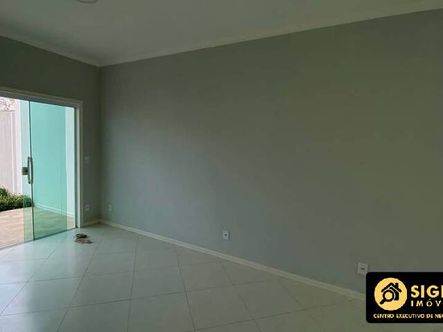 #3596 - Casa Independente para Venda em Cabo Frio - RJ - 1