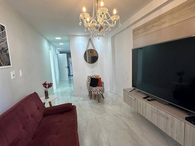 Apartamento para Venda em Cabo Frio - 2