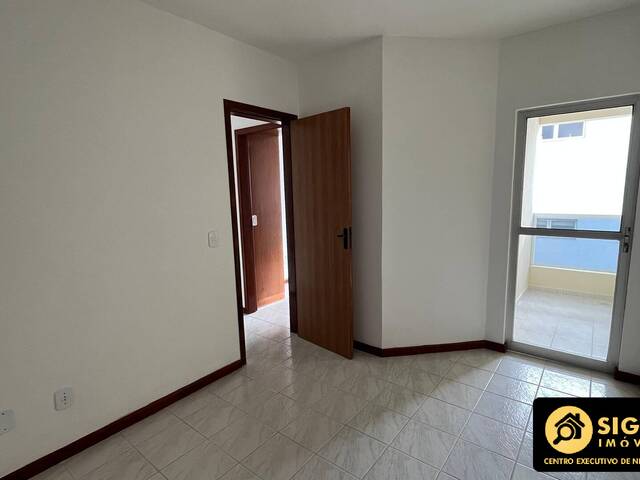 Apartamento para Venda em Cabo Frio - 4