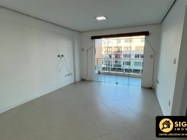 #3641 - Apartamento para Venda em Cabo Frio - RJ - 2