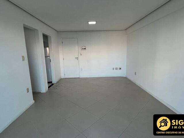 Apartamento para Venda em Cabo Frio - 4