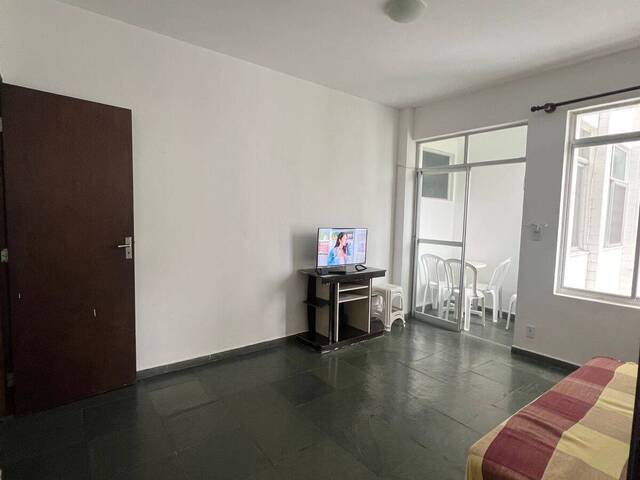 #3713 - Apartamento para Venda em Cabo Frio - RJ - 2