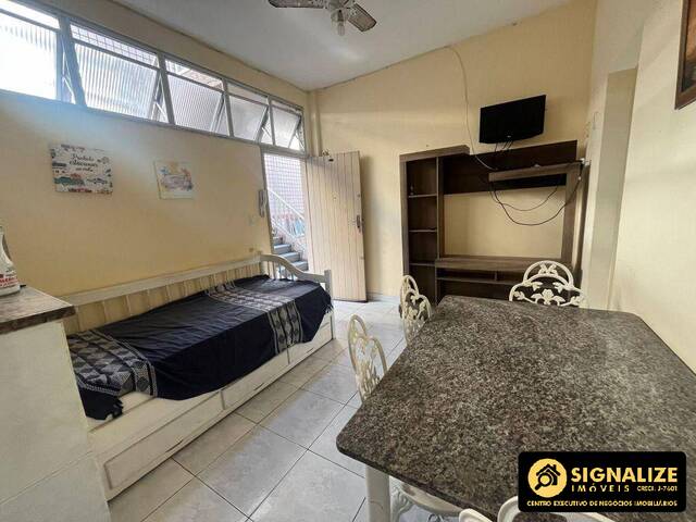#3735 - Apartamento para Venda em Cabo Frio - RJ - 3