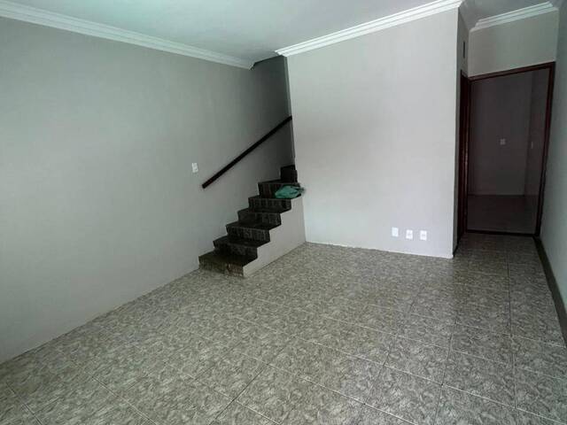 #3784 - Casa Independente para Venda em Cabo Frio - RJ - 3