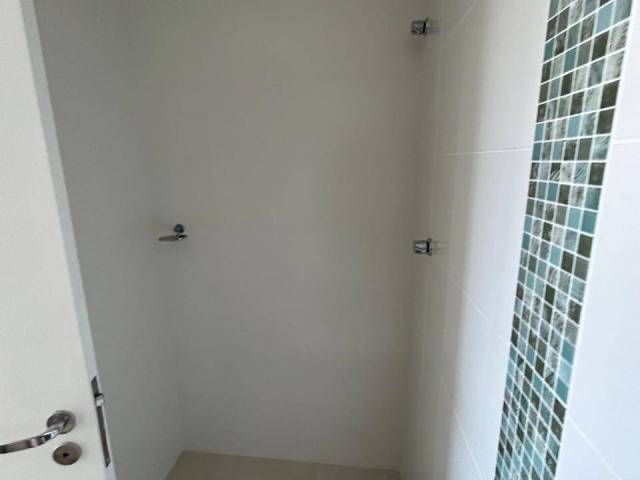 Apartamento para Venda em Cabo Frio - 4