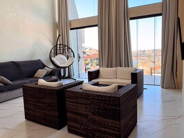 #3877 - Casa em condomínio para Venda em Cabo Frio - RJ - 2