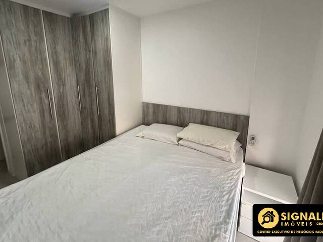 Apartamento para Venda em Cabo Frio - 3