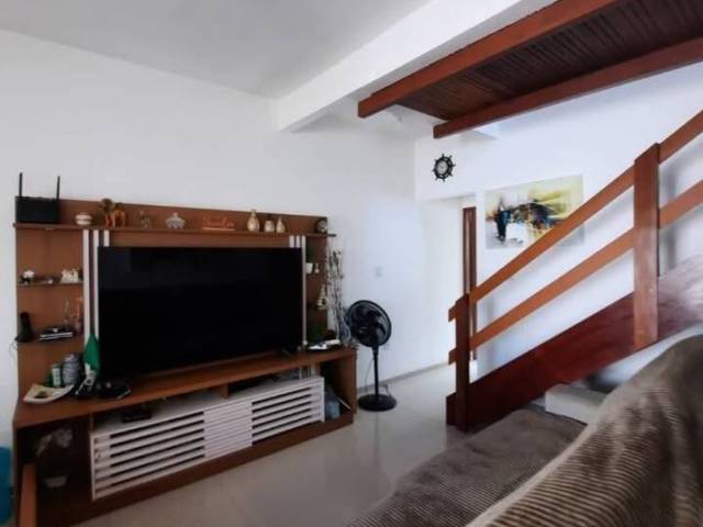 #3839 - Casa Independente para Venda em Cabo Frio - RJ - 2